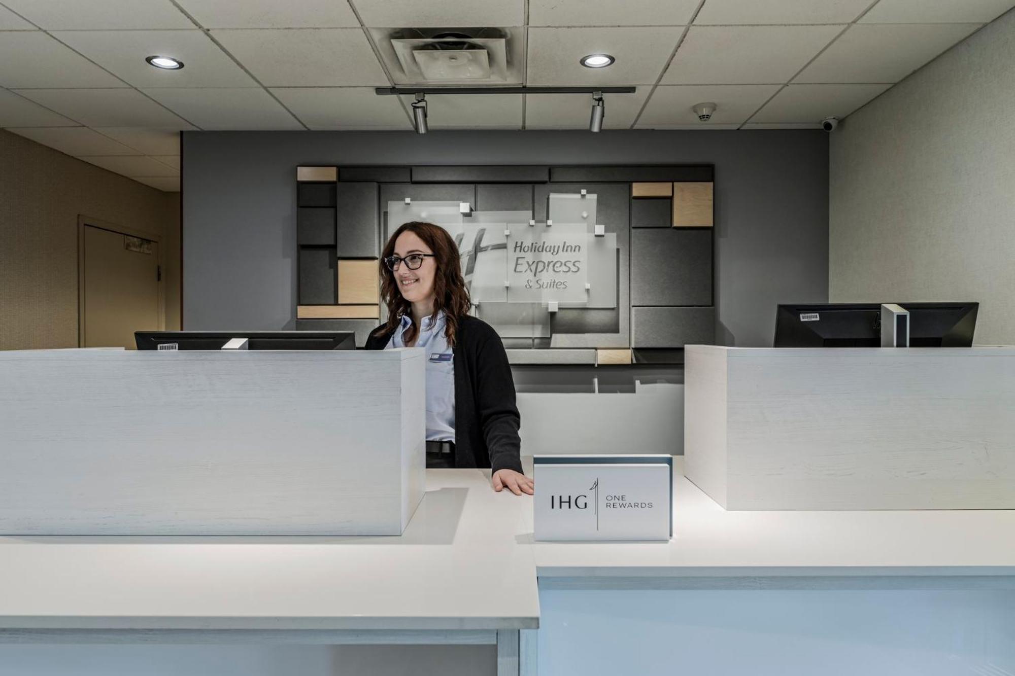 Holiday Inn Express Hotel & Suites Saint - Hyacinthe By Ihg Luaran gambar