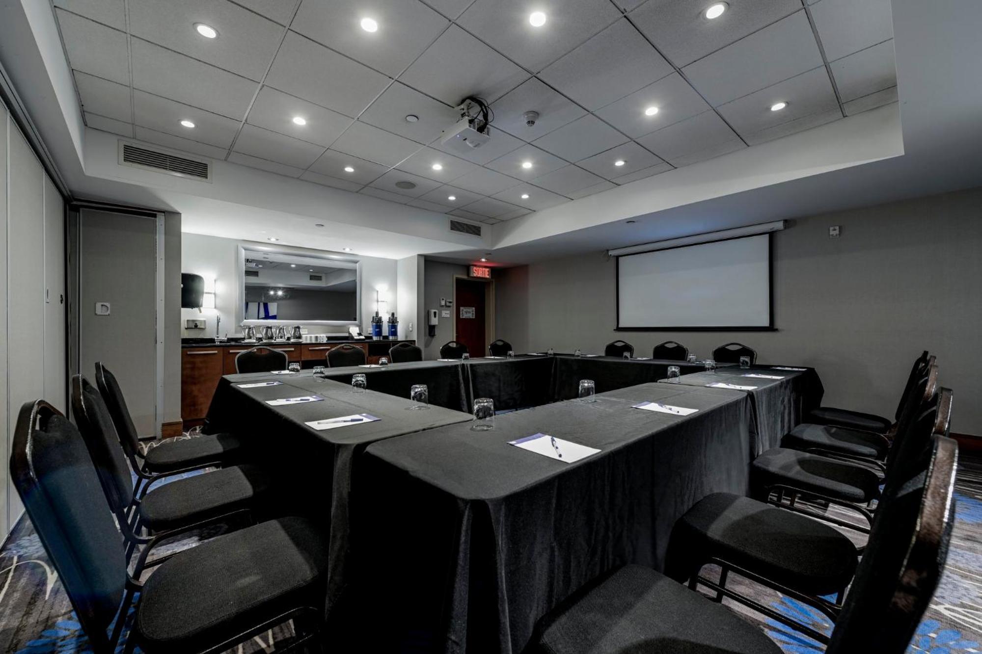 Holiday Inn Express Hotel & Suites Saint - Hyacinthe By Ihg Luaran gambar