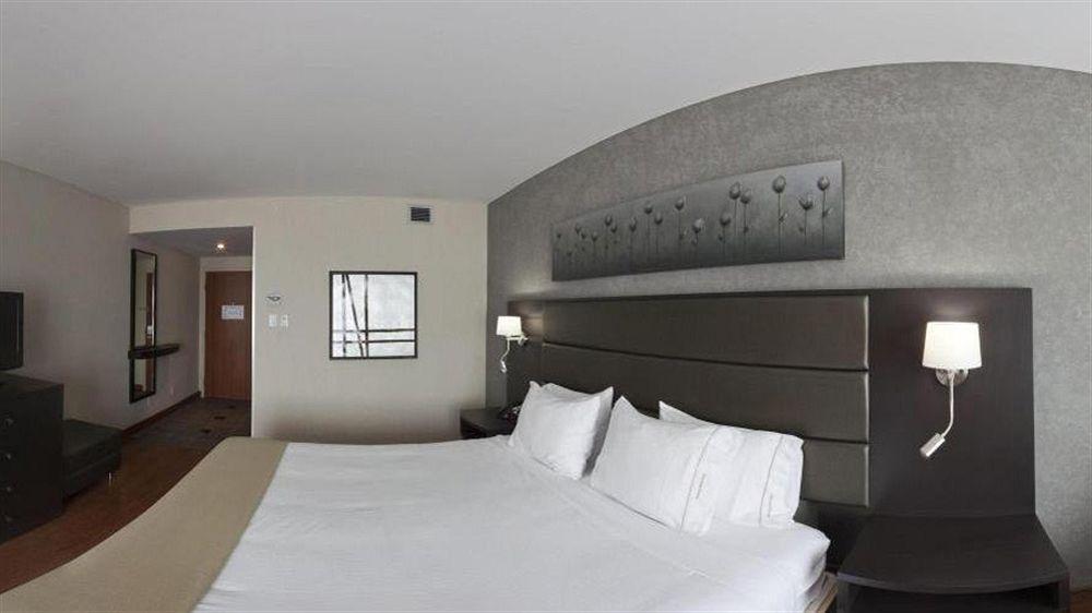 Holiday Inn Express Hotel & Suites Saint - Hyacinthe By Ihg Luaran gambar