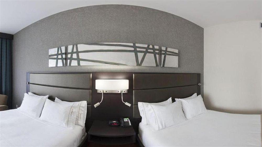 Holiday Inn Express Hotel & Suites Saint - Hyacinthe By Ihg Luaran gambar